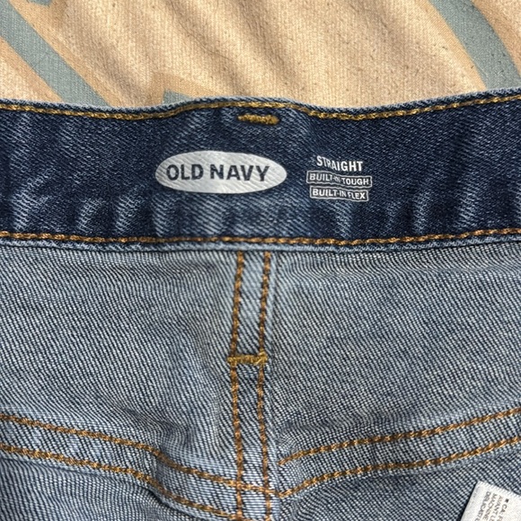 Old Navy Straight Leg Jeans - Picture 3 of 4